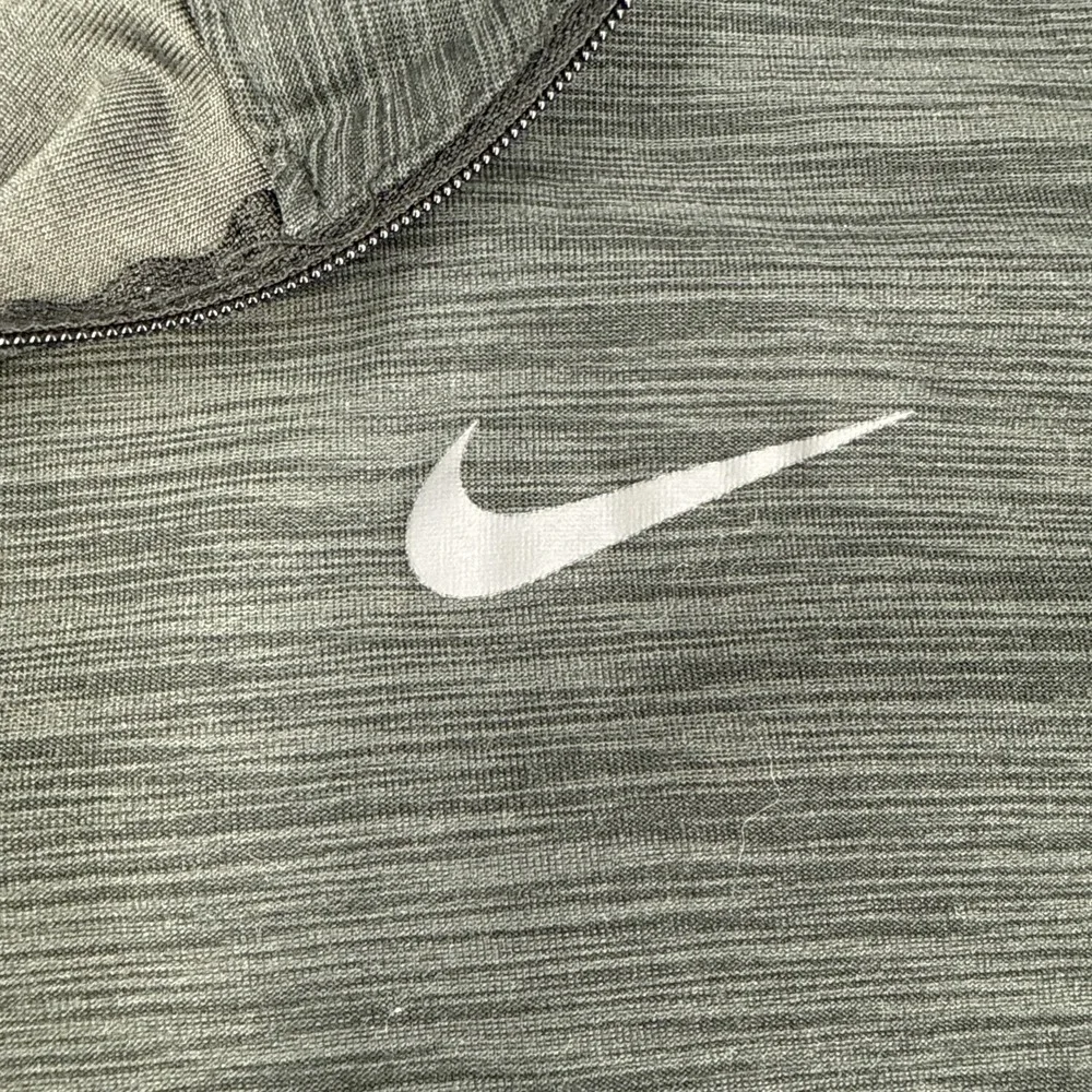 Nike Dri-FIT 1/4 Zip Pullover Gray Long Sleeve Athletic Top Women's‎ L